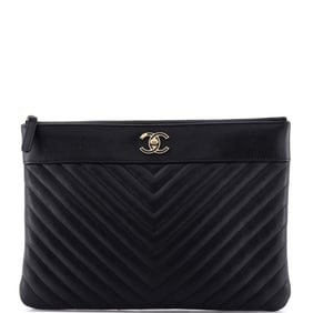 Chanel Mademoiselle Vintage O Case Clutch Chevron Sheepskin Medium