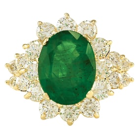 Natural Emerald Diamond Ring In 14