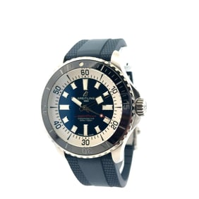 Breitling SuperOcean Automatic 44 A17376 on
