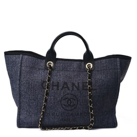 Chanel Woven Straw Raffia Medium Deauville