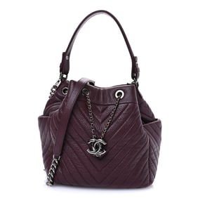 Chanel Deerskin Chevron Medium CC Chain