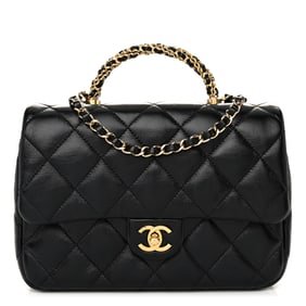 Chanel Shiny Lambskin Quilted Twisted Links