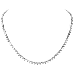 Diamond necklace in 14k white gold