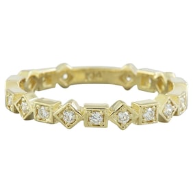 Exquisite Natural Diamond Ring in 14K