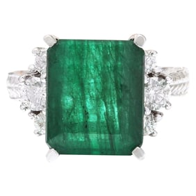 Natural Emerald Diamond Ring In 14