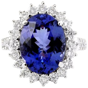 9.51 Carat Tanzanite 18 Karat Solid