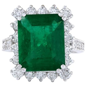 Natural Emerald Diamond Ring In 14