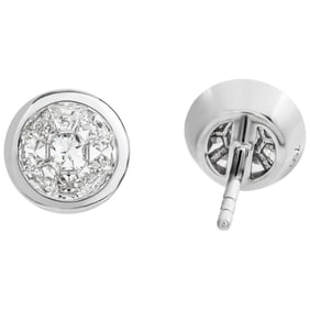 "Trompe lOeil" (optical illusion) diamonds cluster