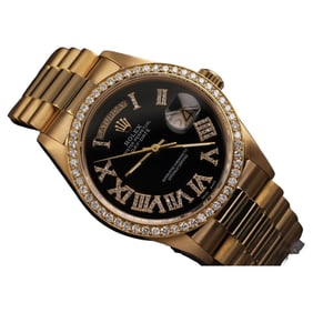Rolex Presidential 18kt Gold Black Roman