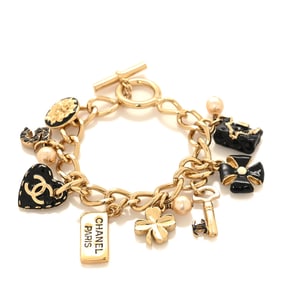 Chanel Resin Pearl CC Precious Symbols