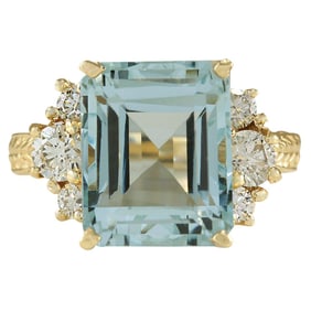 Natural Aquamarine 14 Karat Yellow Gold