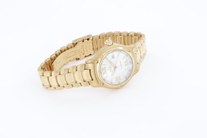 Ebel 1911 18K gold automatic wristwatch