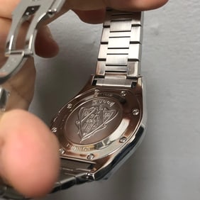 Custom Diamond Gucci 115.2 Pantheon 44mm