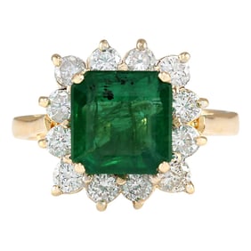 Natural Emerald Diamond Ring In 14