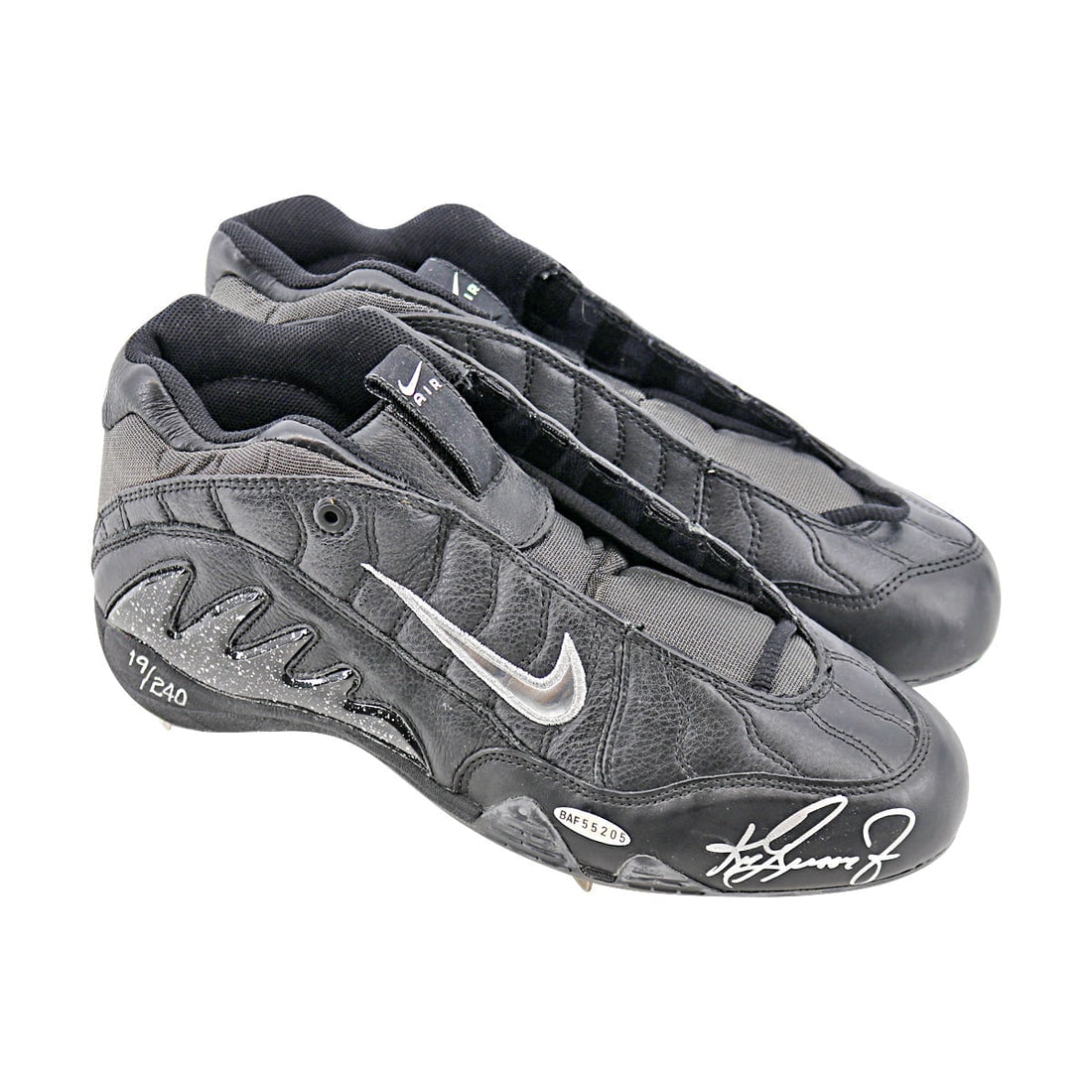 ken griffey jr mariners reds autographed: ken griffey jr mariners reds autographed signed nike swingman cleats le 19/240 (UDA COA #baf55205) Ken Griffey Jr Mariners Reds Autographed Signed Nike Swingman Cleats LE 19/240 (UDA COA #BAF55205)Ite