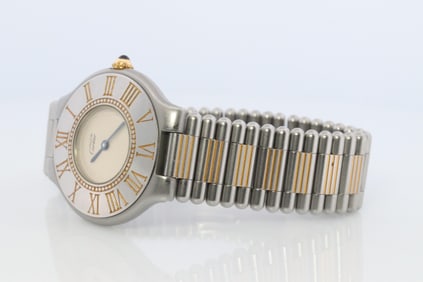 Genuine Cartier B01952 Watch. Must de