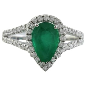 2.65 Carat Natural Emerald 18K Solid