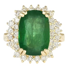 Exquisite Emerald Diamond Ring In 18K Yellow Gold