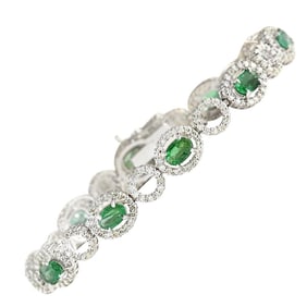 6.98 CTW Emerald 18K White Gold Diamond Bracelet