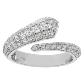 Diamond crossover ring in 18k white