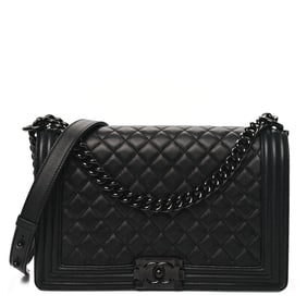Chanel Caviar Quilted New Medium Boy
