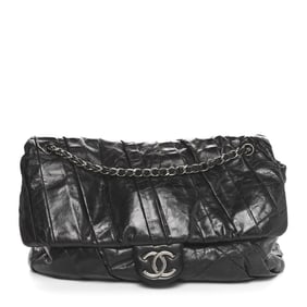 Chanel Glazed Calfskin Twisted Maxi Flap
