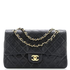 Chanel Vintage Classic Double Flap Bag