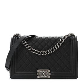 Chanel Caviar Quilted New Medium Boy