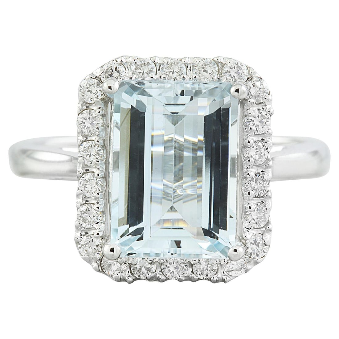 Aquamarine Diamond Ring: Beauty 14K White Gold: Natural Aquamarine Diamond Ring: Beauty 14K White Gold Ring Size: 7 US, Resizable Metal: 14k Gold, White Gold Stone: Aquamarine, Diamond Stone Cut: Emerald Cut Weight: 3.3 ct Style: Modern Place of Or