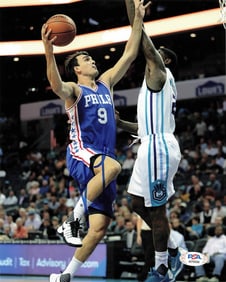 Dario Saric signed 8x10 photo PSA/DNA