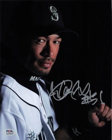 ichiro suzuki signed 8x10 photo PSA/DNA