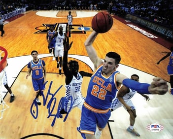 TJ Leaf Signed 8x10 Photo PSA/DNA