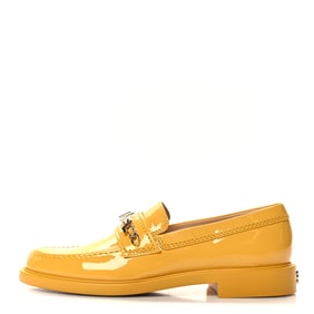 Chanel Shiny Calfskin Logo Loafers 39