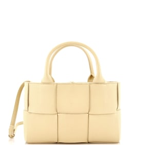 Bottega Veneta Arco Tote Maxi Intrecciato