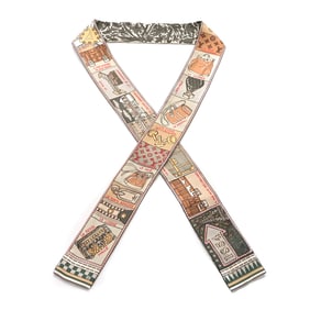 Louis Vuitton Silk Jeu De Louis