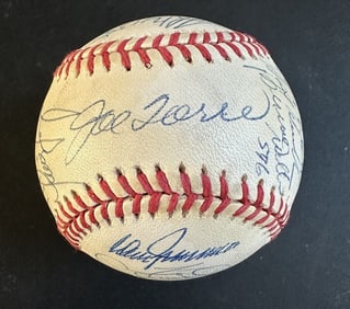 1996 yankees world series team signed