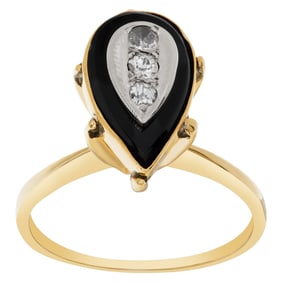 Diamond and onyx ring in 14k