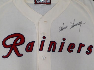 Goose Gossage Game Used Autographed Jersey