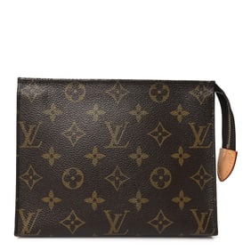 Louis Vuitton Monogram Toiletry Pouch 19