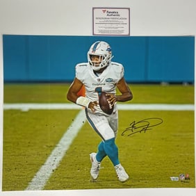 Autographed/Signed TUA TAGOVAILOA Miami Dolphins 16x20