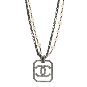 Chanel Pearl Crystal CC Double Strand