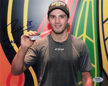 ryan hartman signed 8x10 photo PSA/DNA