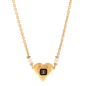 Chanel Resin Crystal Pearl Chain Heart