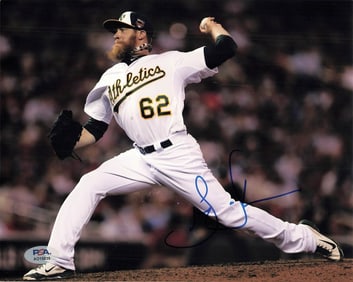 sean doolittle signed 8x10 photo PSA/DNA