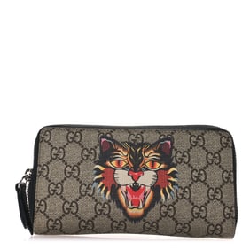 Gucci GG Supreme Monogram Angry Cat