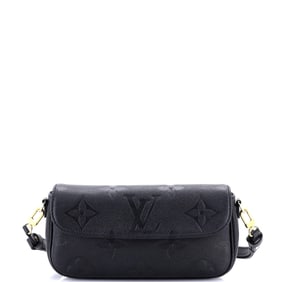 Louis Vuitton Ivy Wallet on Chain