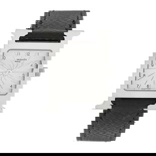 Hermes Stainless Steel Epsom 21mm Heure: Hermes Stainless Steel Epsom 21mm Heure H Hour Quartz Watch Noir Brand: HERMES Condition: Shows Wear Condition Details: Hardware: Scratch(es), Other: Chip(s) on crystal, Circumference: 6 in to 0.00 in