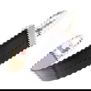 Van Cleef & Arpels Cadenas Model: Van Cleef & Arpels Cadenas Model Diamond Alligator Band White Gold Watch Creator: Van Cleef & Arpels Design: Cadenas Watch Case Material: White Gold Stone: Diamond Stone Cut: Brilliant Cut Strap M
