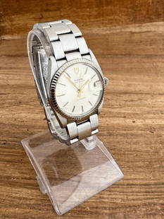 Tudor Prince Oysterdate 9152 Stainless Steel: Tudor Prince Oysterdate 9152 Stainless Steel Watch Creator: Tudor Case Material: Stainless Steel Strap Material: Stainless Steel Movement: Quartz Place of Origin: Switzerland Period: 1980-1989 <br