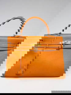 Hermes 32cm Toffee Clemence Leather Gold: Hermes 32cm Toffee Clemence Leather Gold Plated Kelly Retourne Bag Overall Condition: Gently used;Exterior Condition: Gently used;Interior Condition: Gently used;Designer: Hermes;Material: Toffee